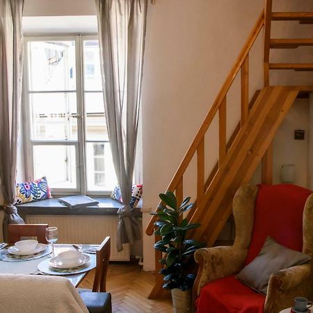 Old Town Folk Apartment Warsaw Exterior photo